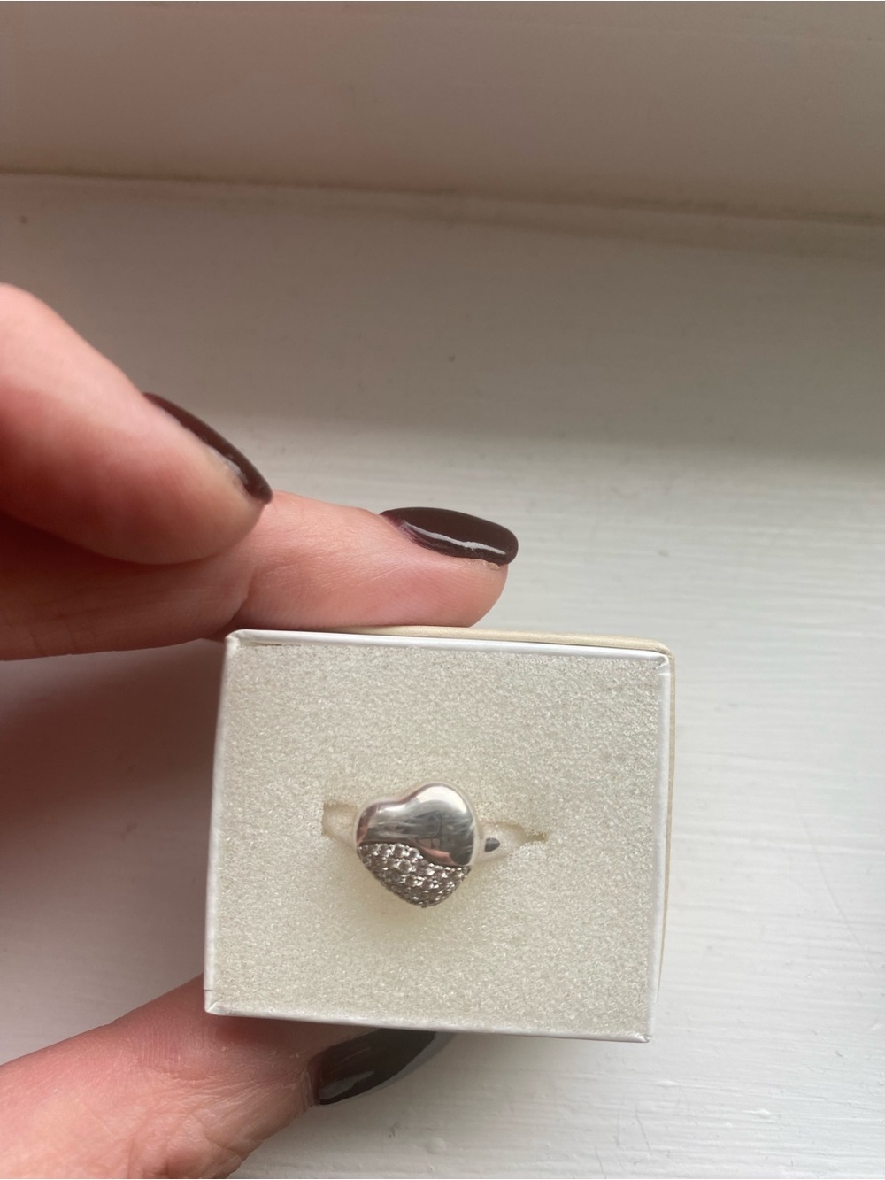 John Hardy Silver Pebble Diamond Heart Ring - Picture 7 of 7